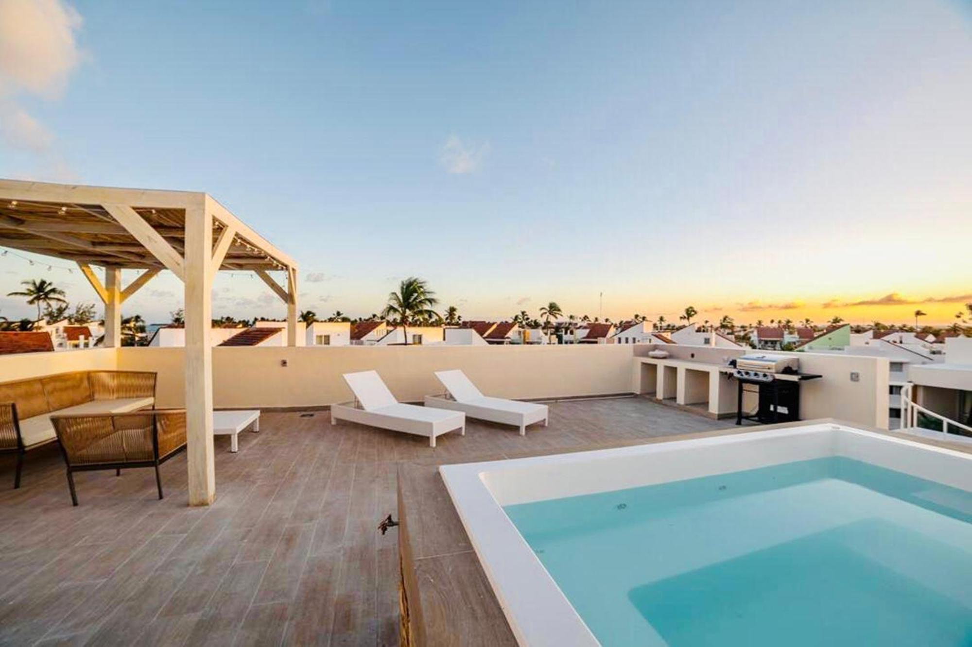 Apartamento de 3 Quartos - De Frente para o Mar